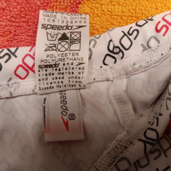 HARD-TO-FIND / UNIQUE Japanese All-over logo White Speedo Swim Brief, Size Large - Picture 5 of 6